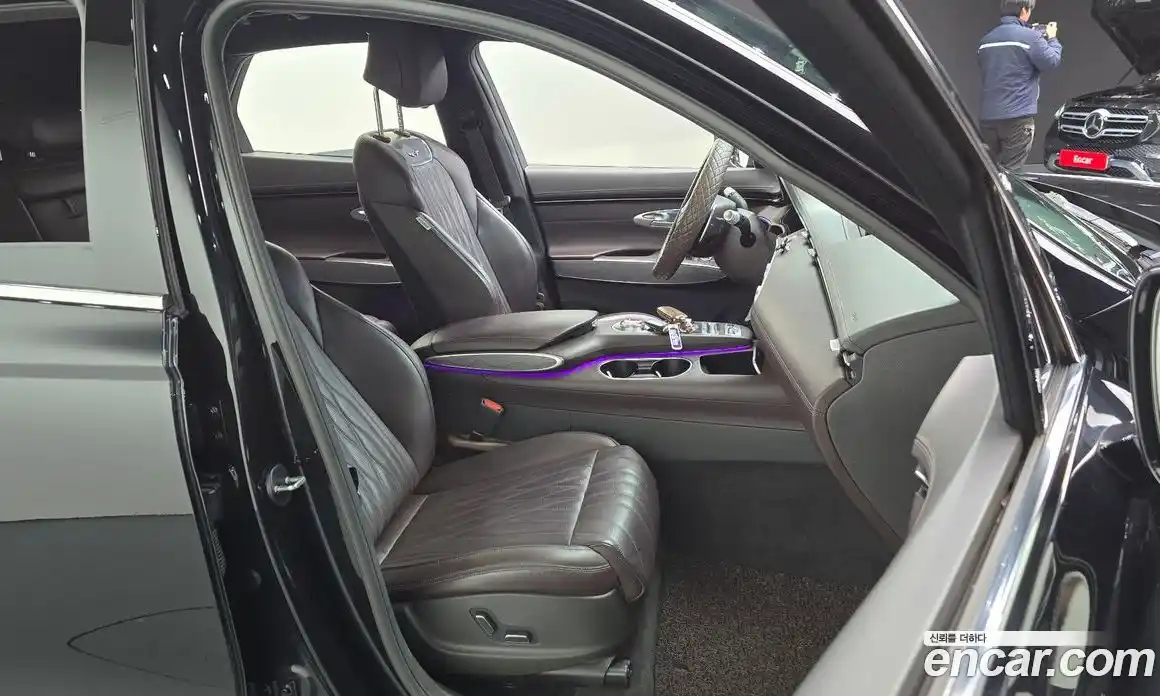 Genesis GV70 2021 2.5 Автомат в Москве № 25056, фото 5