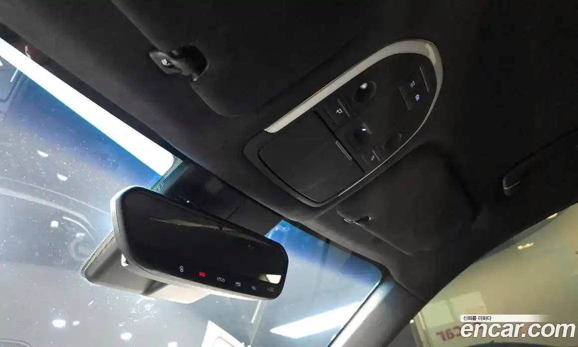 Genesis G80 2017 3.3 Автомат в Москве № 25406, фото 6