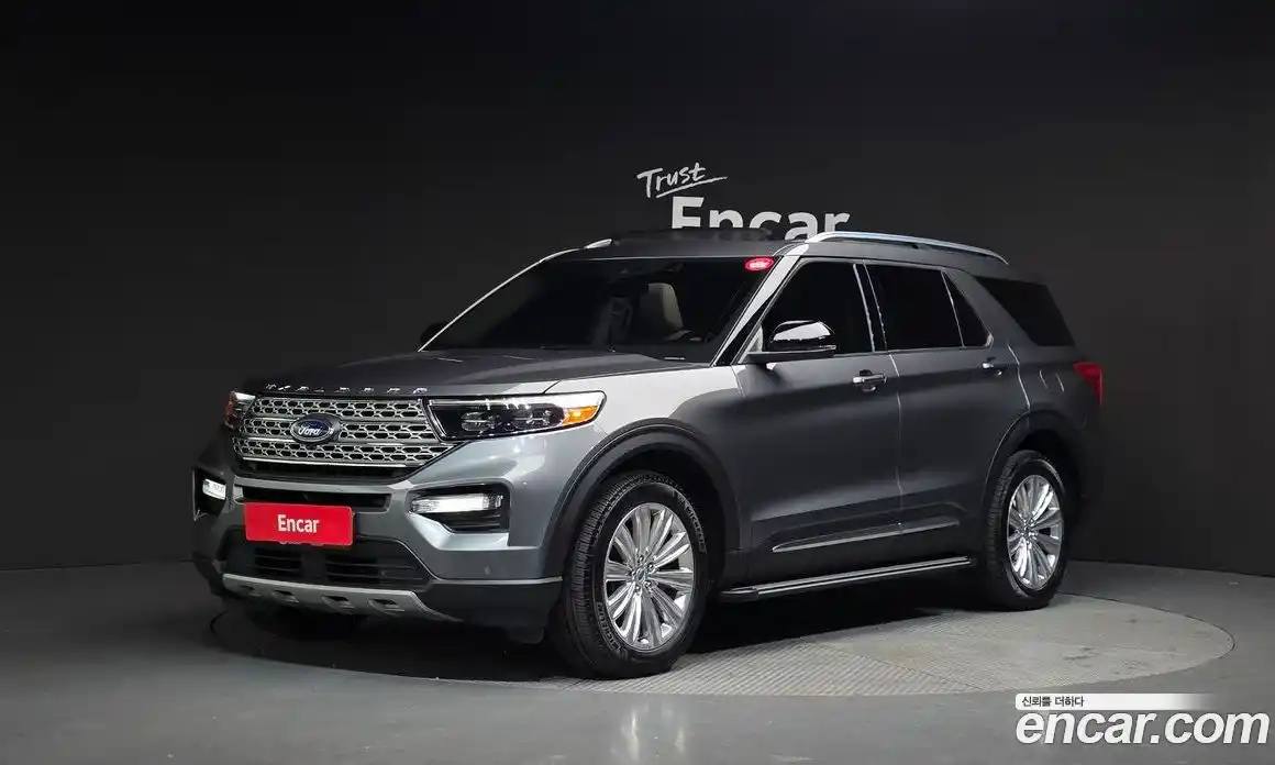 Ford Explorer 2023 2.3 Автомат в Москве № 255377, фото 9