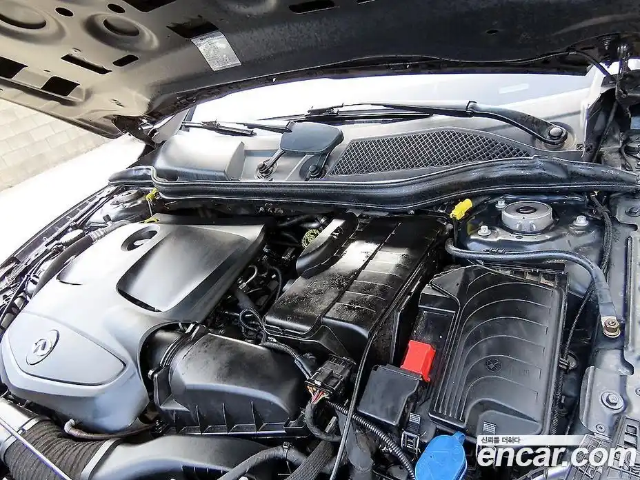 Infiniti Q30 2017 2.0 Автомат в Москве № 256201, фото 18