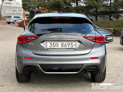 Infiniti Q30 2017 2.0 Автомат в Москве № 256201, миниатюра 4