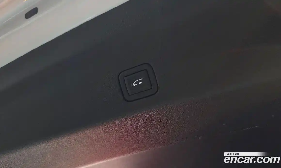 Cadillac Escalade 2023 6.2 Автомат в Москве № 256385, фото 11