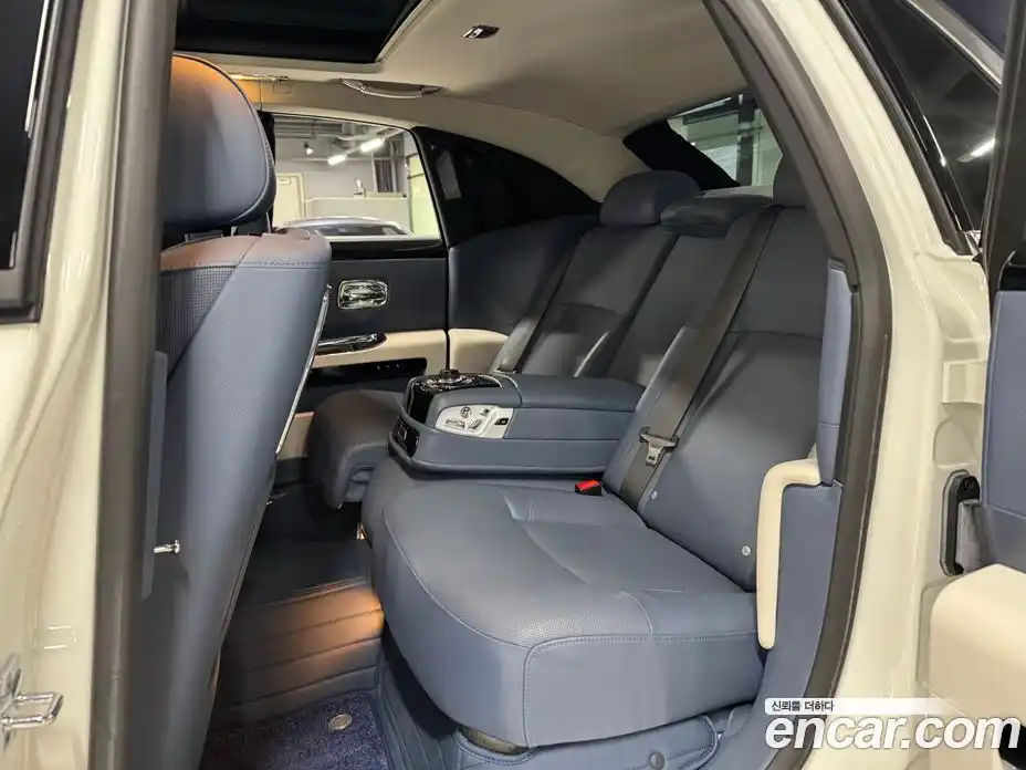 Rolls-Royce Ghost 2011 6.6 Автомат в Москве № 256705, фото 12