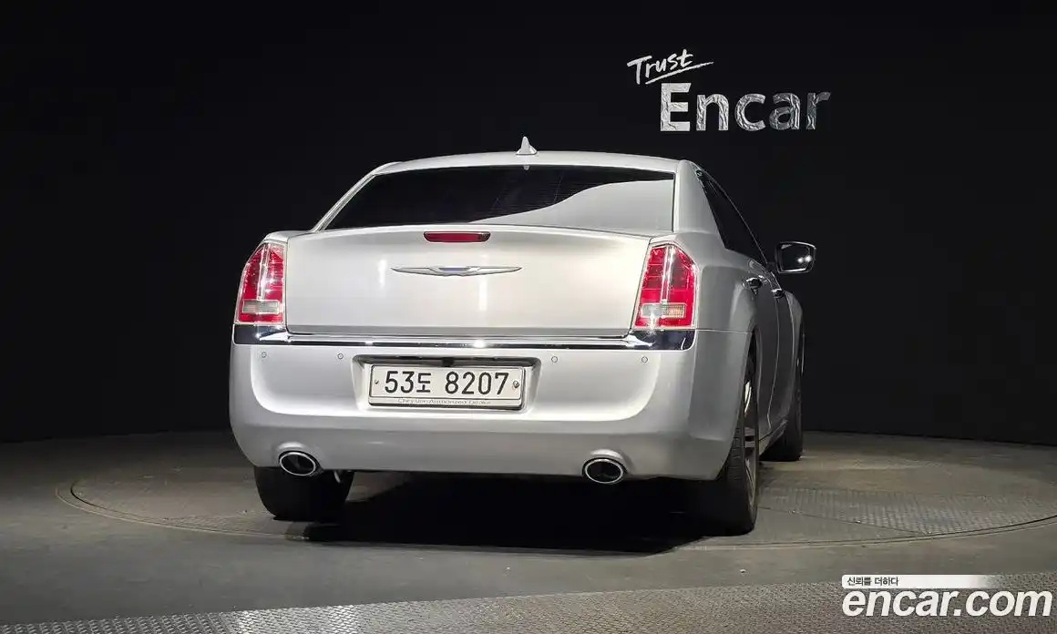 Chrysler 300C 2012 3.6 Автомат в Москве № 256766, фото 4