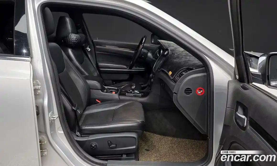 Chrysler 300C 2012 3.6 Автомат в Москве № 256766, фото 10