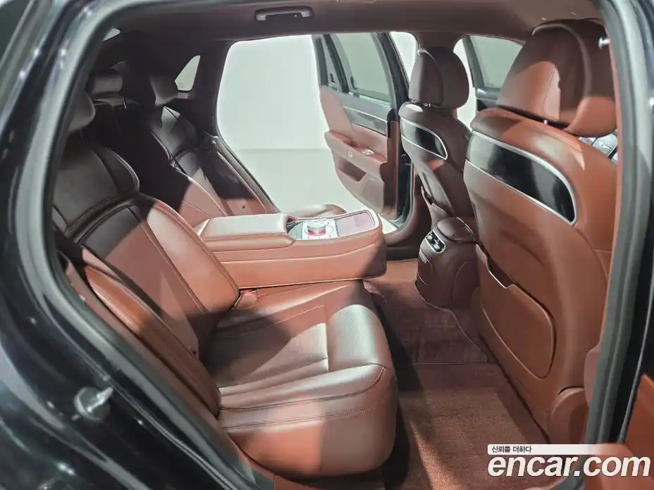 Genesis G90 2023 3.5 Автомат в Москве № 26404, фото 18