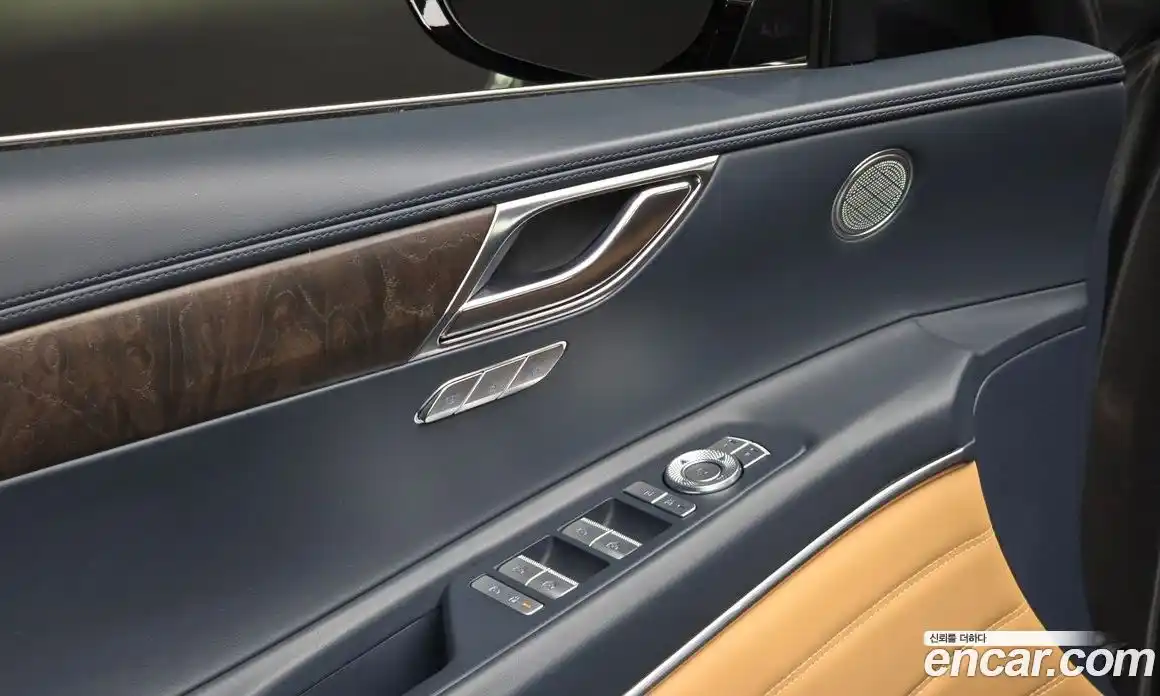 Genesis GV80 2021 2.5 Автомат в Москве № 26470, фото 16