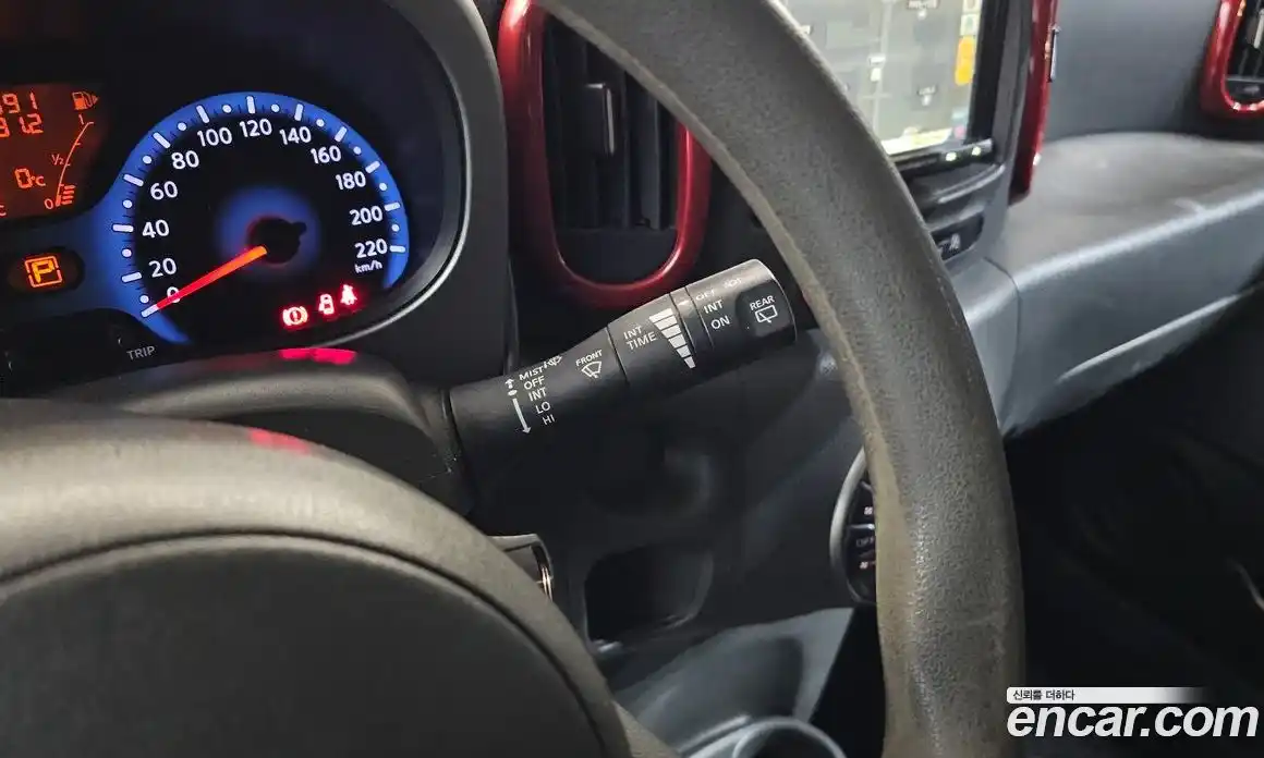 Nissan Cube 2012 1.8 Автомат в Москве № 265785, фото 16