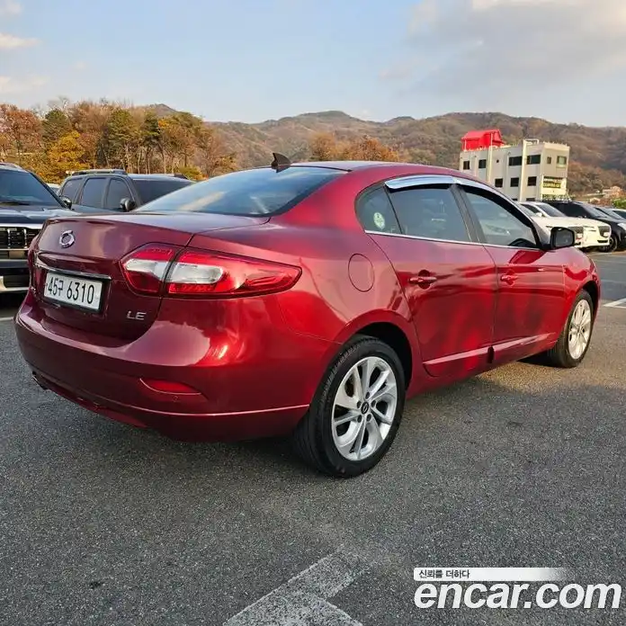 Renault SM3 2015 1.6 Автомат в Москве № 266436, фото 4