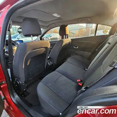 Renault SM3 2015 1.6 Автомат в Москве № 266436, миниатюра 7