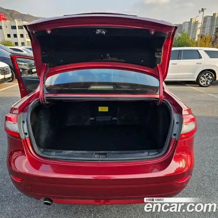 Renault SM3 2015 1.6 Автомат в Москве № 266436, фото 10