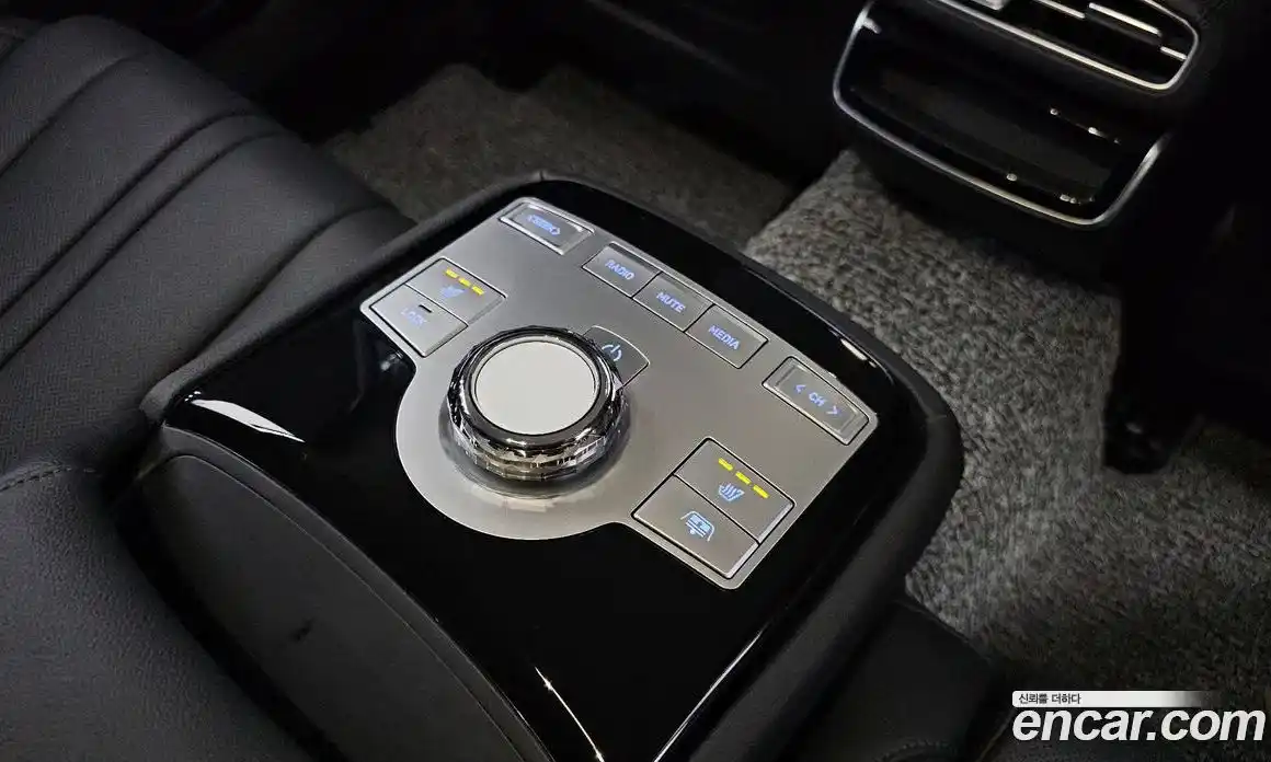 Genesis G80 2025 2.5 Автомат в Москве № 27656, фото 19