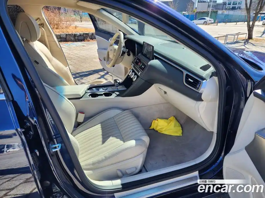 Genesis G70 2021 2.0 Автомат в Москве № 27754, фото 16