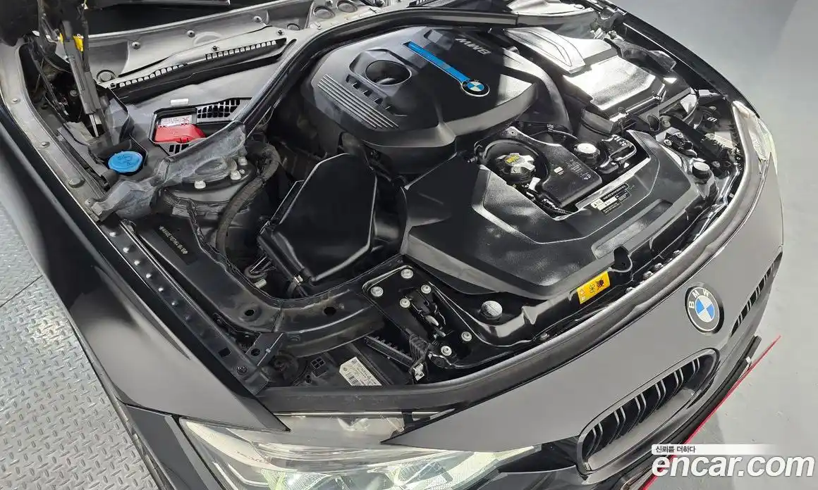 BMW 3-Series 2017 2.0 Автомат в Москве № 284083, фото 14