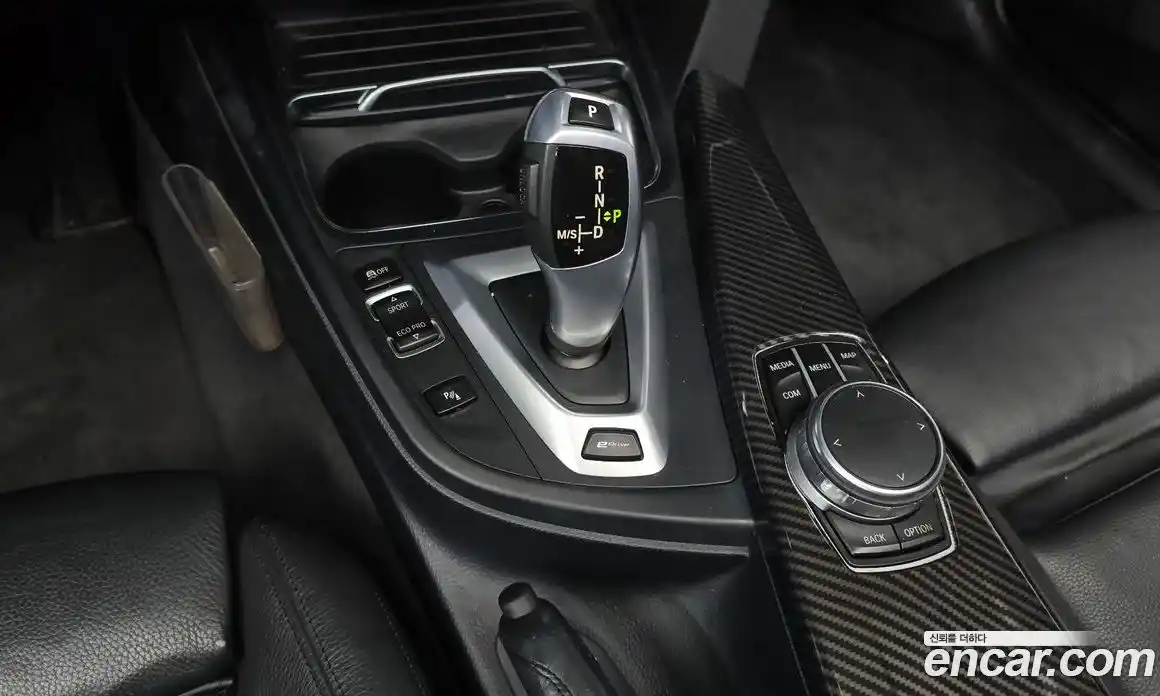 BMW 3-Series 2017 2.0 Автомат в Москве № 284083, фото 19