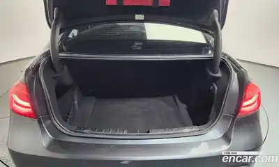 BMW 3-Series 2018 2.0 Автомат в Москве № 284630, миниатюра 11