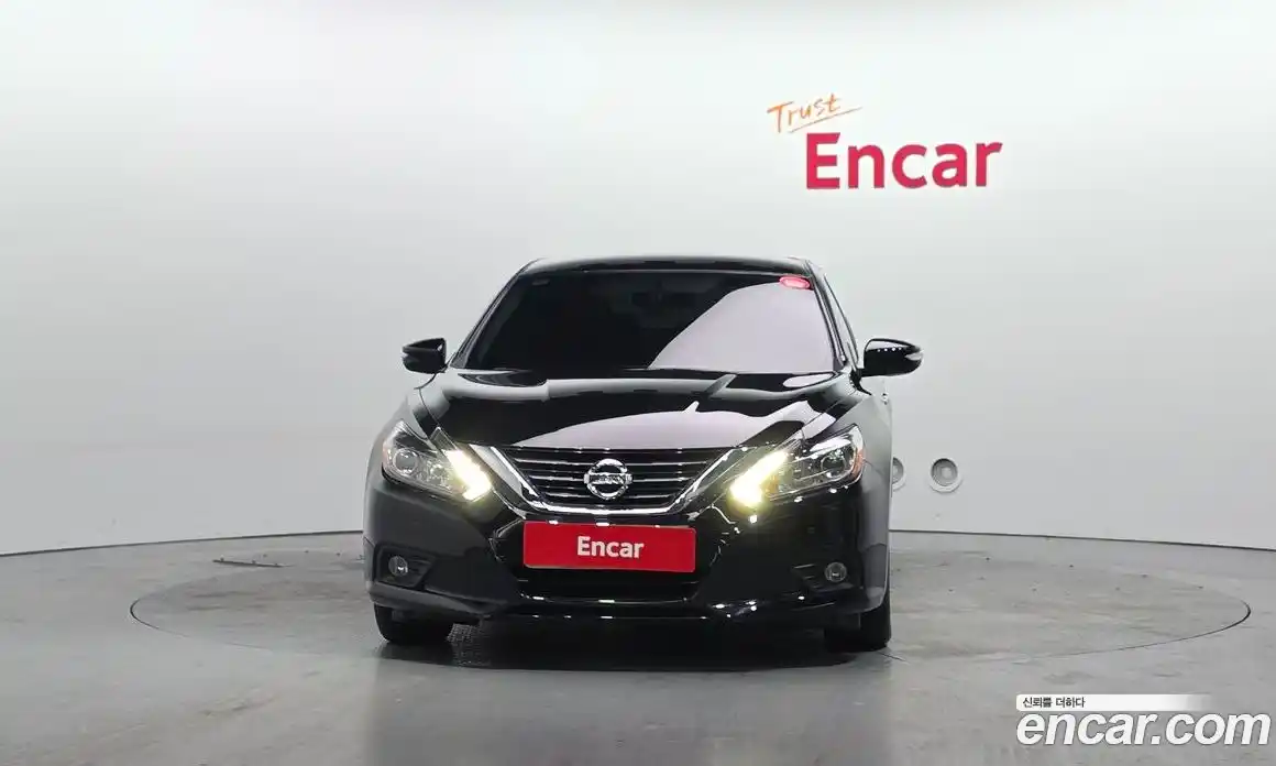 Nissan Altima 2018 2.5 Автомат в Москве № 284990, фото 12