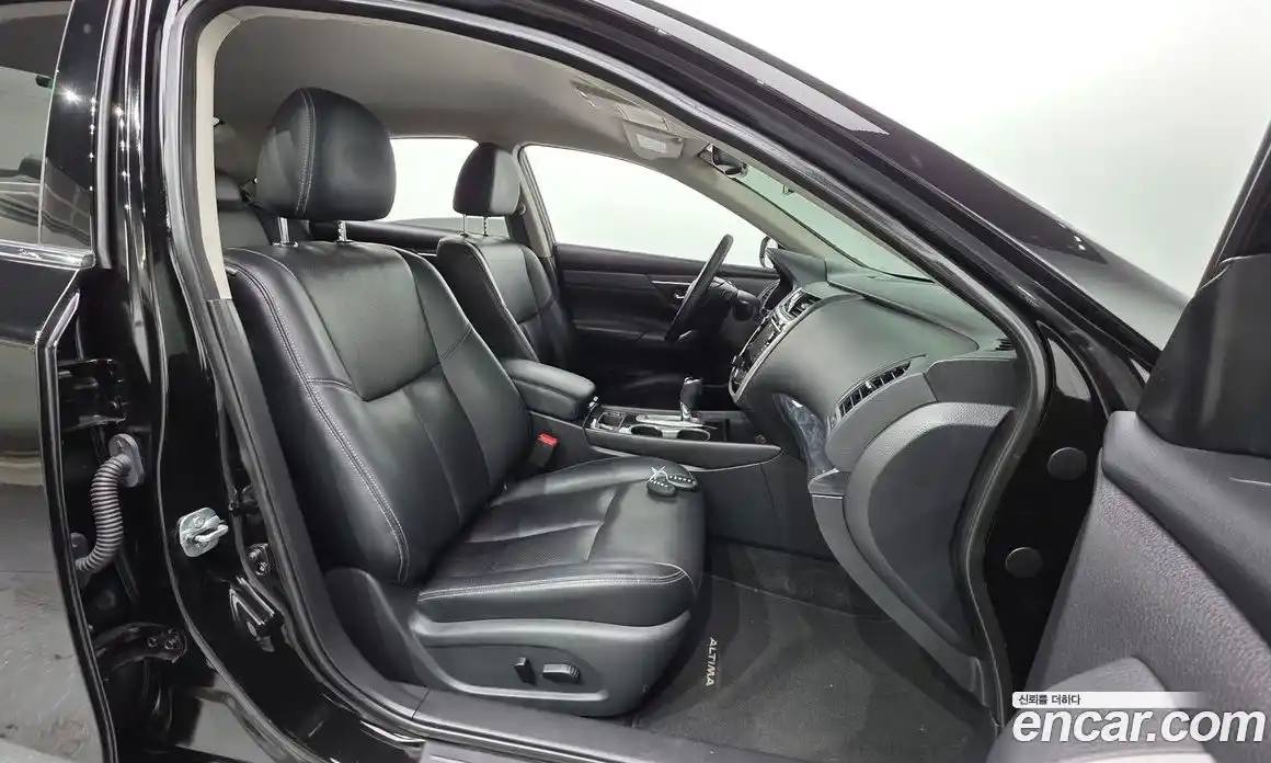 Nissan Altima 2018 2.5 Автомат в Москве № 284990, фото 16