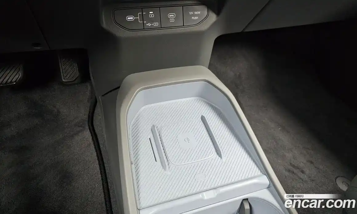 Kia EV3 2025 0.2 Автомат в Москве № 287037, фото 12