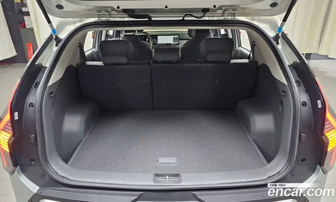 Kia EV3 2025 0.2 Автомат в Москве № 287037, фото 8