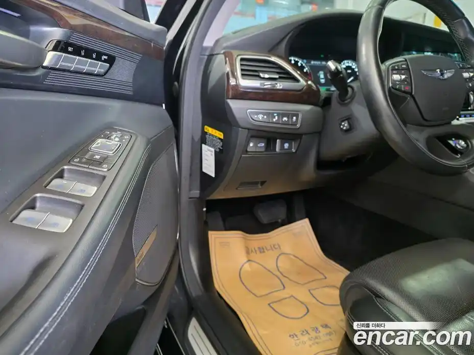 Genesis EQ900 2016 3.8 Автомат в Москве № 289628, фото 17