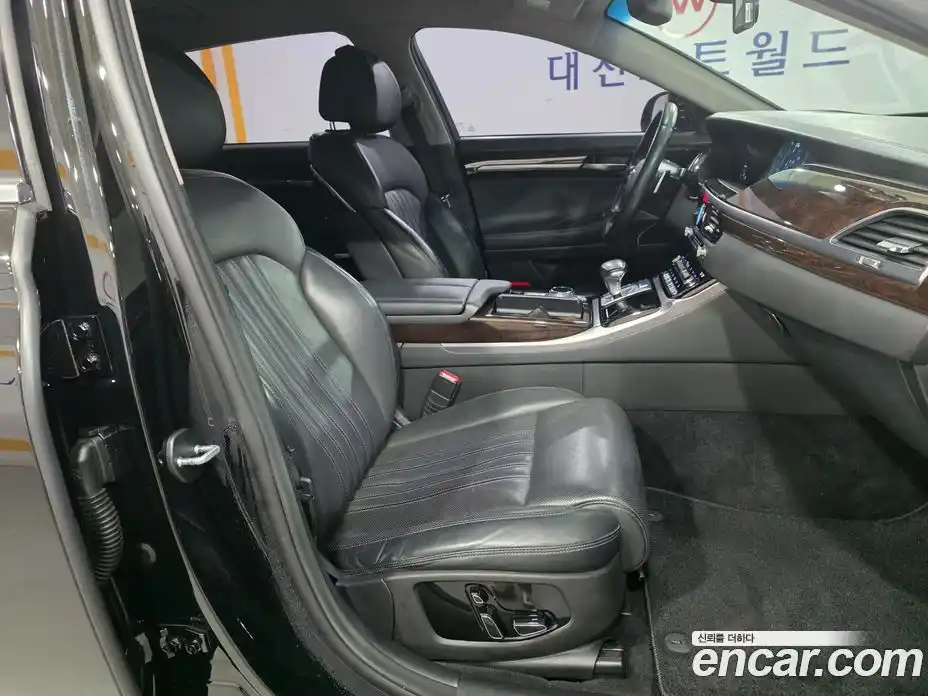 Genesis EQ900 2016 3.8 Автомат в Москве № 289628, фото 18