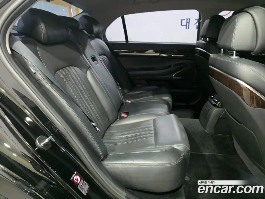 Genesis EQ900 2016 3.8 Автомат в Москве № 289628, фото 19