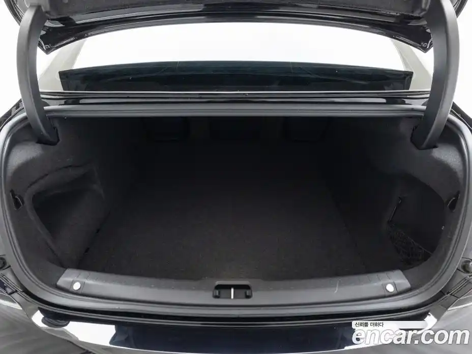 Volvo S90 2024 2.0 Автомат в Москве № 293886, фото 17