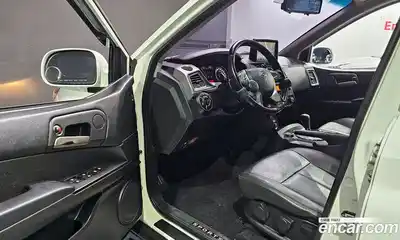 SsangYong Korando 2018 2.2 Автомат в Москве № 30181, миниатюра 11