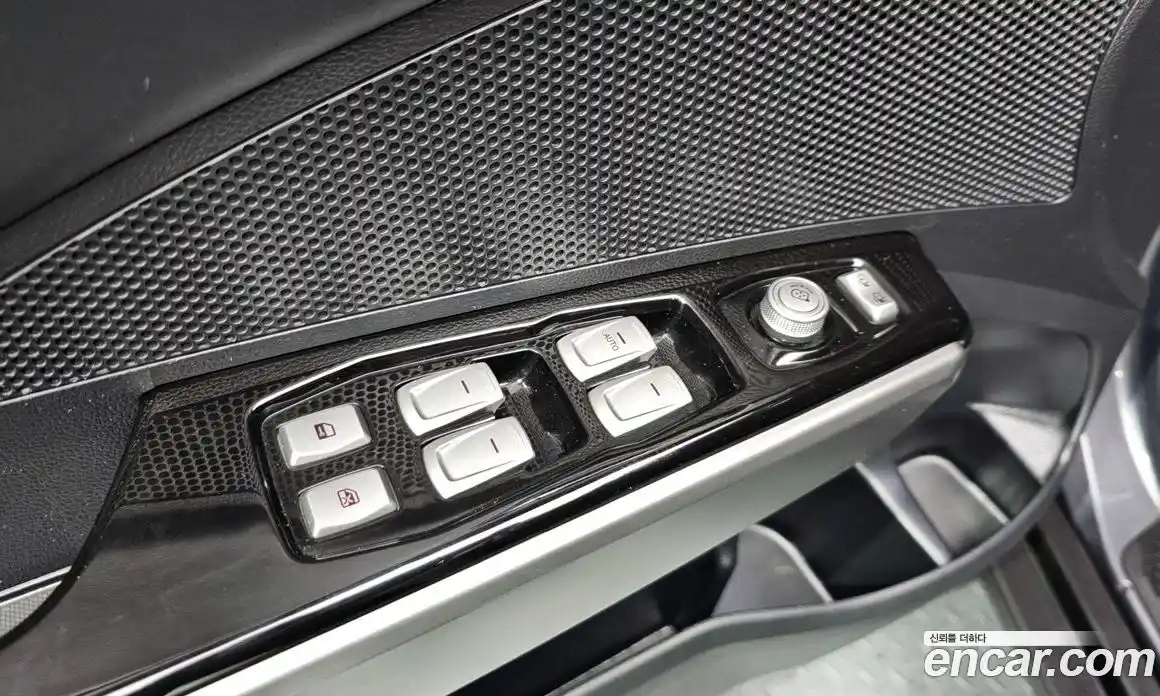 SsangYong TIBOLI 2016 1.6 Автомат в Москве № 30443, фото 17