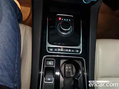 Jaguar F-Pace 2018 2.0 Автомат в Москве № 305210, миниатюра 9