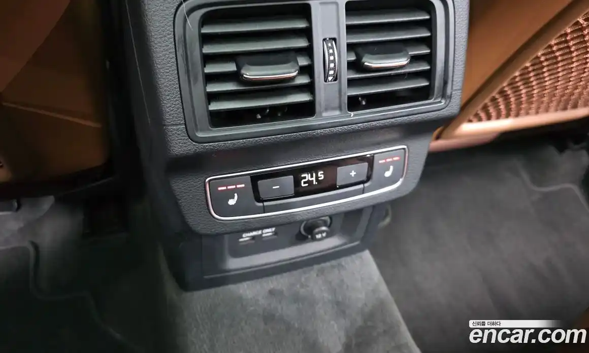 Audi Q5 2023 2.0 Автомат в Москве № 311708, фото 18