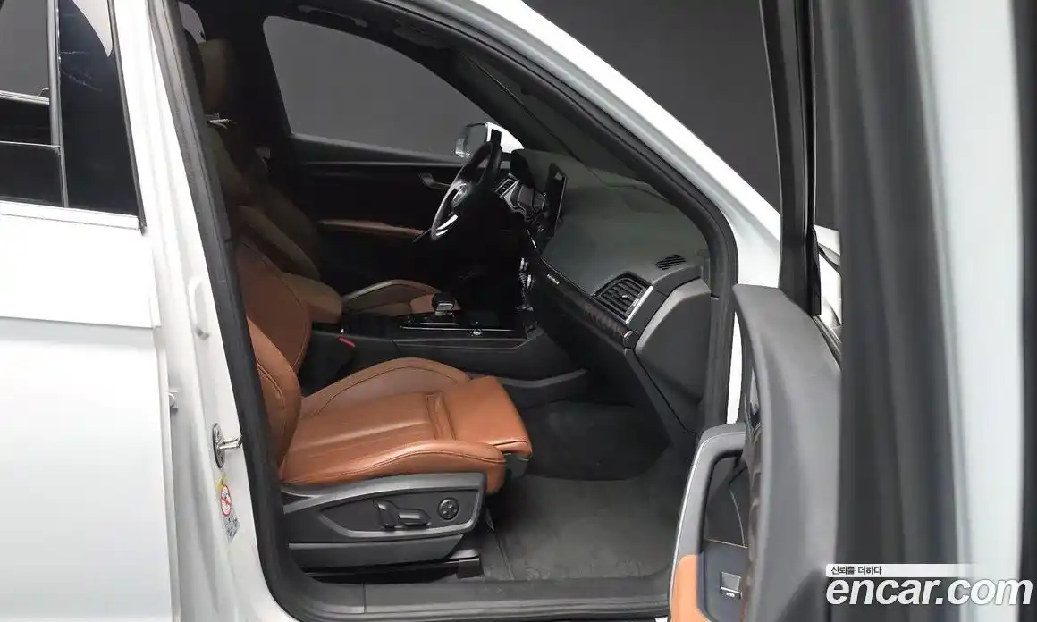 Audi Q5 2023 2.0 Автомат в Москве № 311708, фото 10