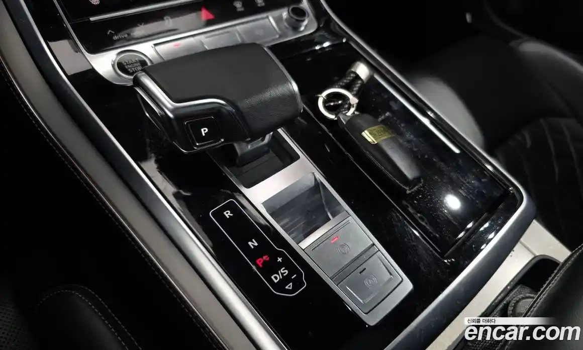 Audi Q8 2021 3.0 Автомат в Москве № 312219, фото 7