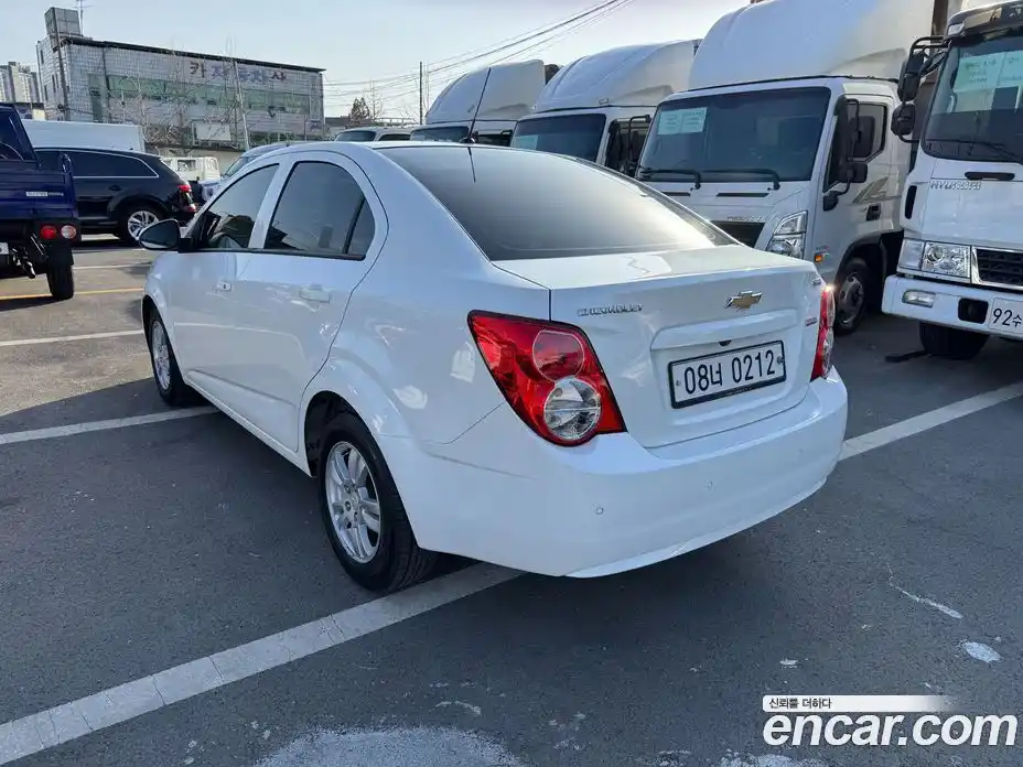 Chevrolet Aveo 2016 1.4 Автомат в Москве № 314922, фото 3