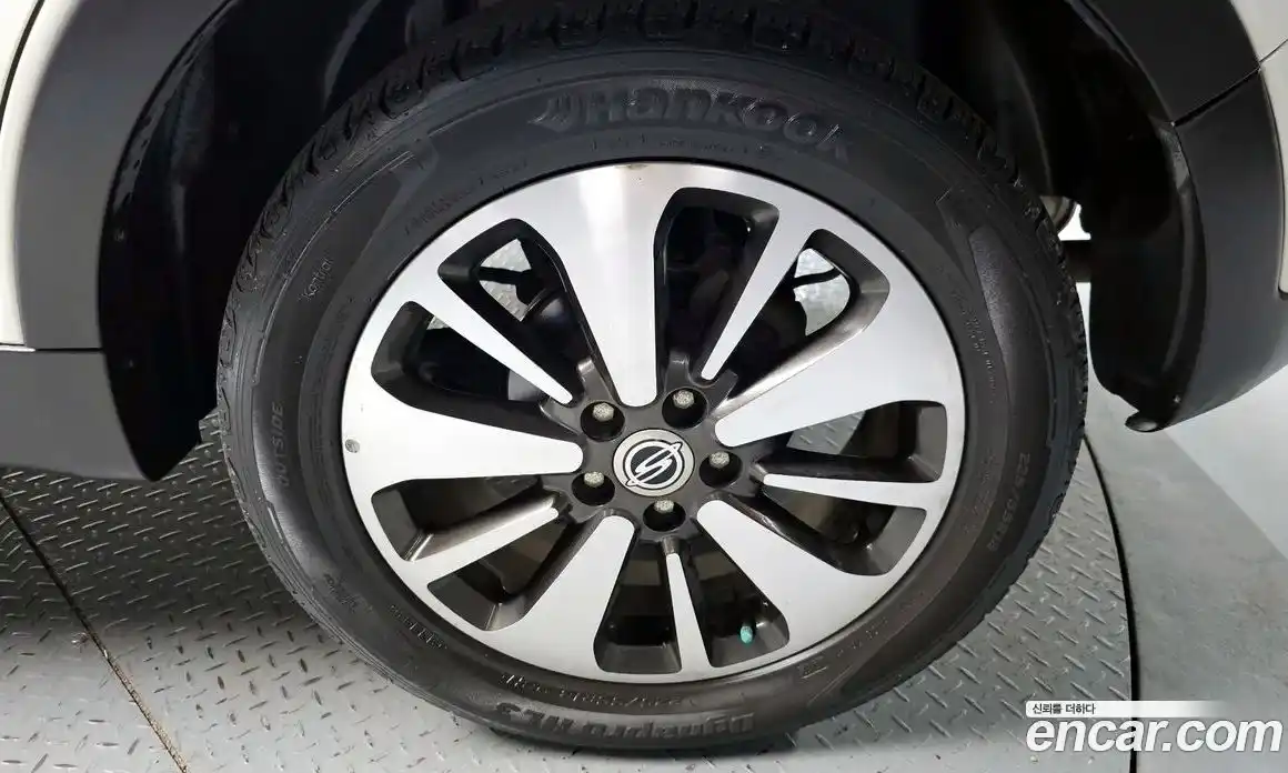 SsangYong Korando 2014 2.0 Автомат в Москве № 323949, фото 13