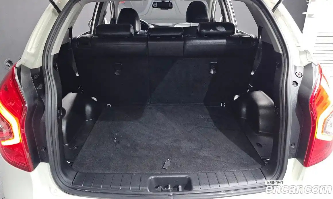 SsangYong Korando 2014 2.0 Автомат в Москве № 323949, фото 17