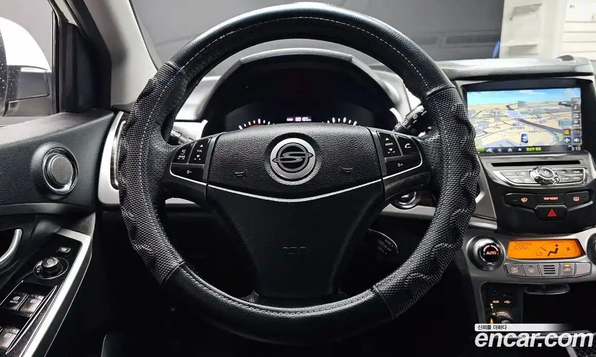 SsangYong Korando 2014 2.0 Автомат в Москве № 323949, фото 19