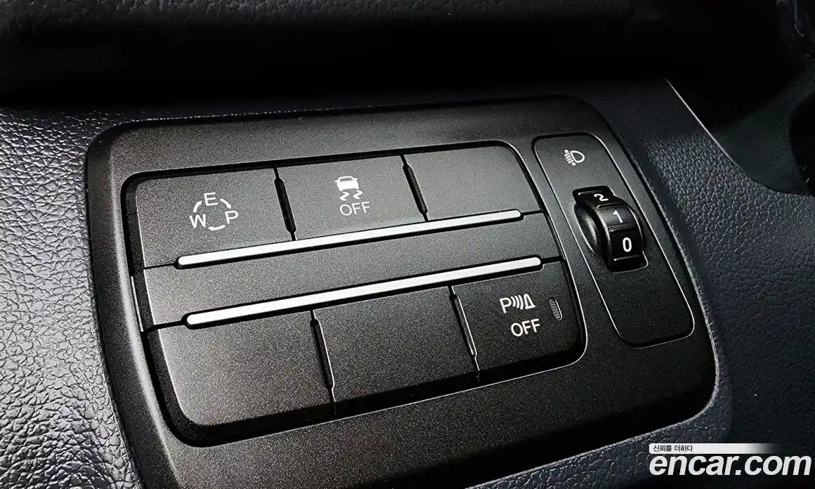 SsangYong TIBOLI 2018 1.6 Автомат в Москве № 324241, фото 18