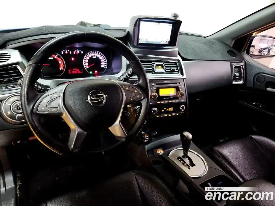 SsangYong Korando 2016 2.0 Автомат в Москве № 32891, фото 14