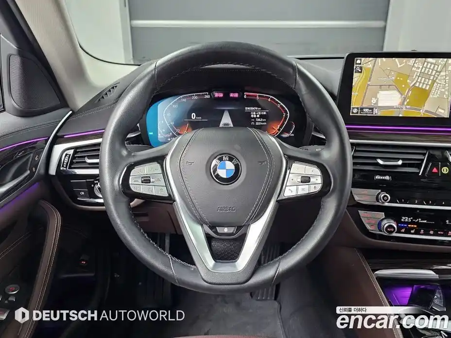 BMW 5-Series 2023 2.0 Автомат в Москве № 330909, фото 13