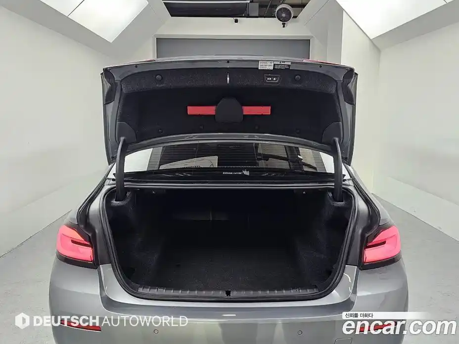 BMW 5-Series 2023 2.0 Автомат в Москве № 330909, фото 19