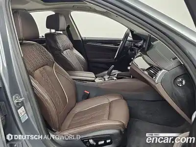 BMW 5-Series 2023 2.0 Автомат в Москве № 330909, миниатюра 10