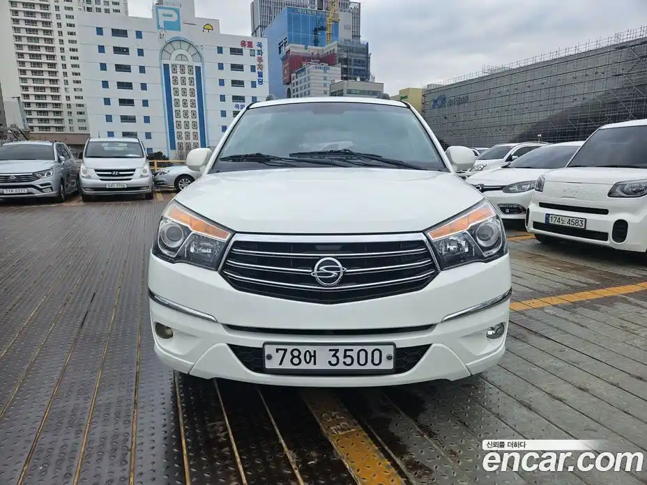 SsangYong Korando 2014 2.0 Автомат в Москве № 341853, фото 3