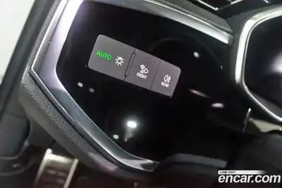 Audi Q3 2024 2.0 Автомат в Москве № 343819, миниатюра 11