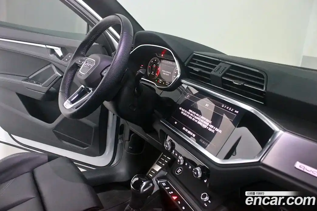 Audi Q3 2024 2.0 Автомат в Москве № 343819, фото 20