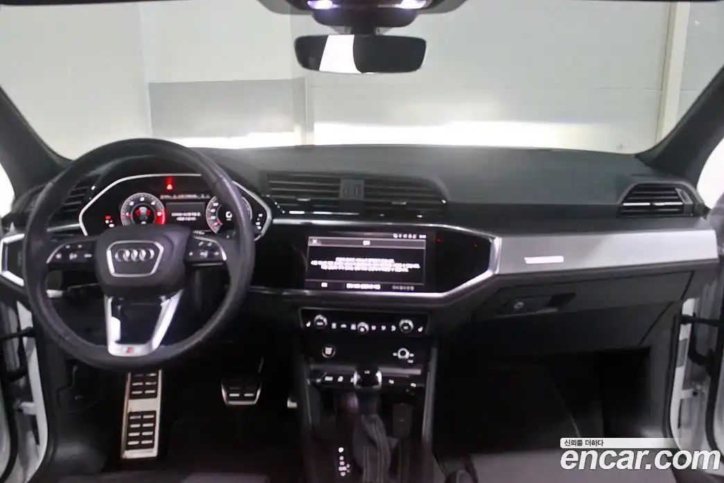 Audi Q3 2024 2.0 Автомат в Москве № 343819, фото 7