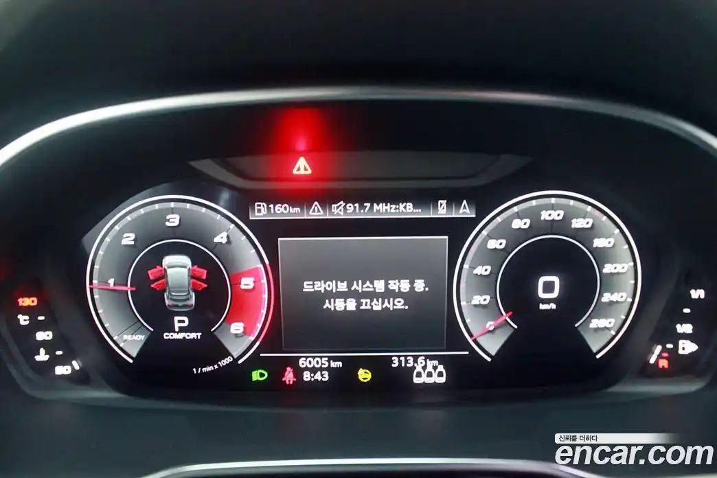 Audi Q3 2024 2.0 Автомат в Москве № 343819, фото 8