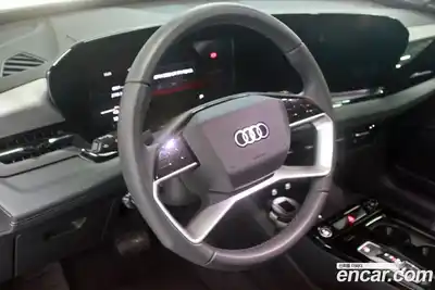 Audi Q6 e-tron 2025 Автомат в Москве № 343838, миниатюра 11