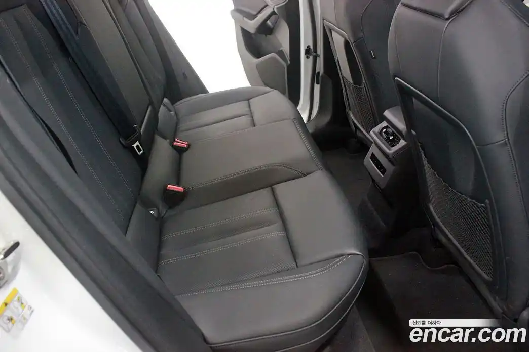 Audi Q6 e-tron 2025 Автомат в Москве № 343838, фото 16